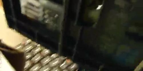 upskirt no panties