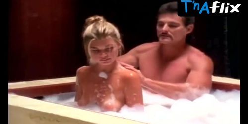 Daneen Boone Lesbian,  Breasts Scene  in Justine: Crazy Love