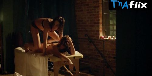 Jitka Cvancarova Butt Scene  in Head Over Heels