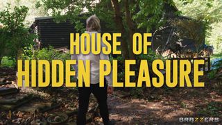 Alessandra Jane stalks Dean until he can't resist her paranormal pussy