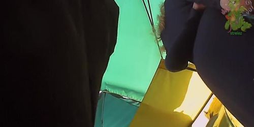 Hot details of the fat booty chick delicious up skirt B133