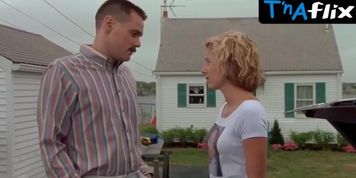 Traylor Howard Sexy Scene  in Me, Myself AND Irene